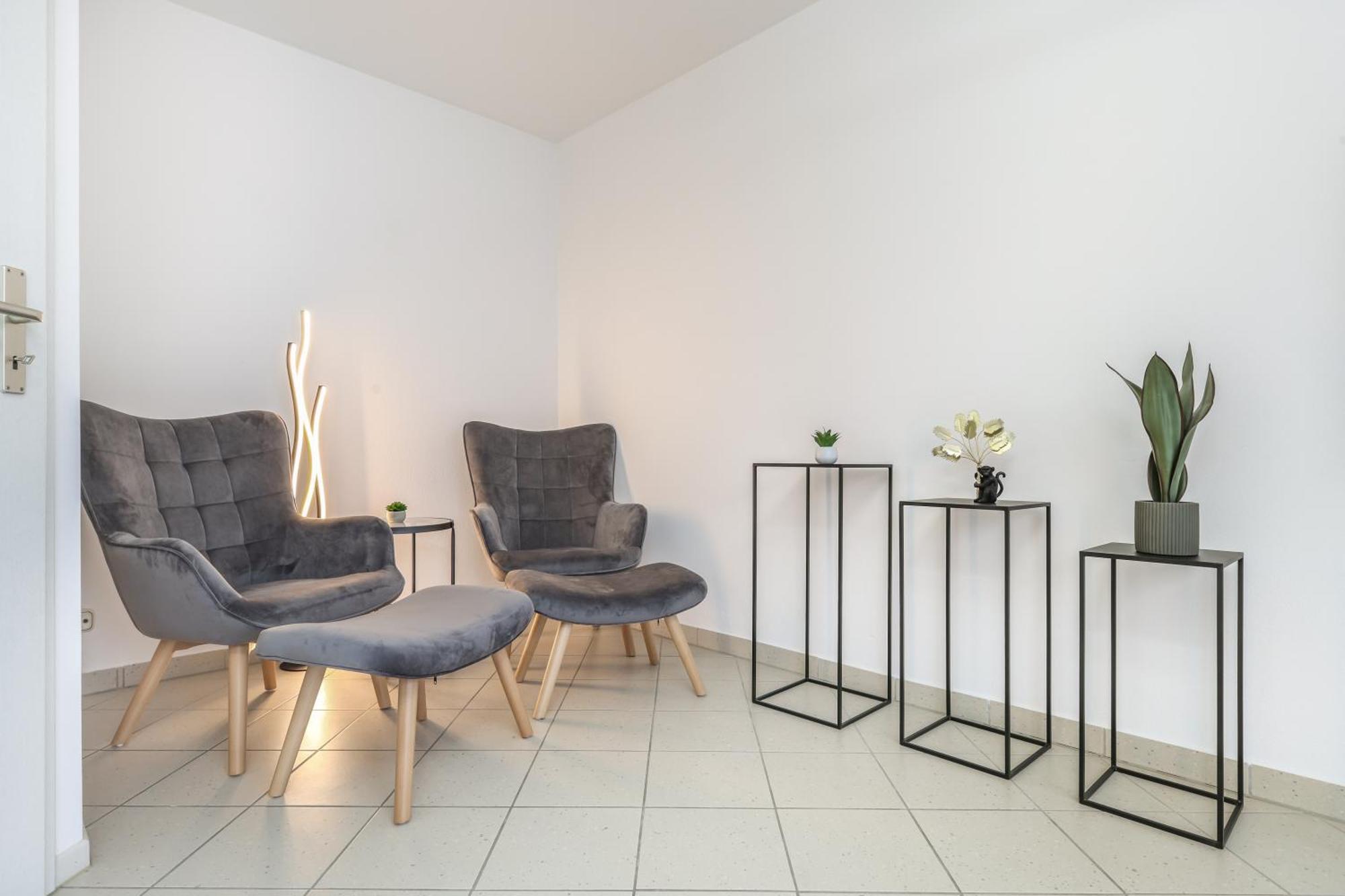 Apartment Cruwzo - Modern Centrally Located With Parking